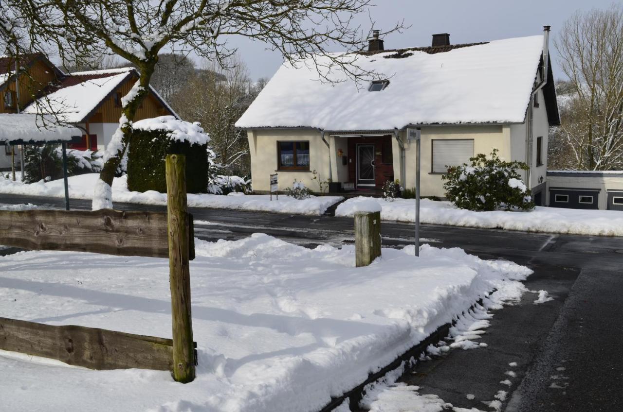 Sunrise B&B Hellenthal Bagian luar foto
