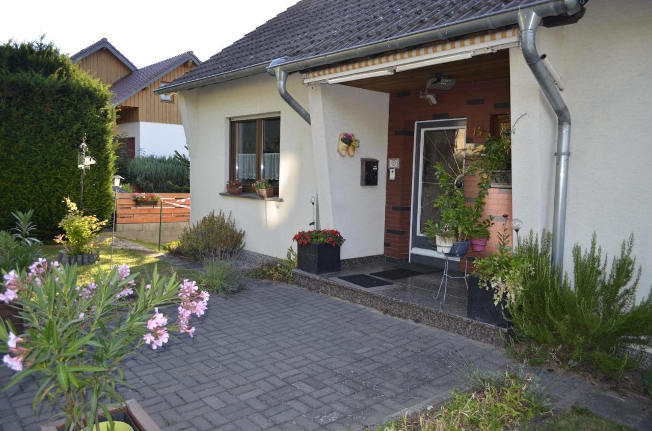Sunrise B&B Hellenthal Bagian luar foto